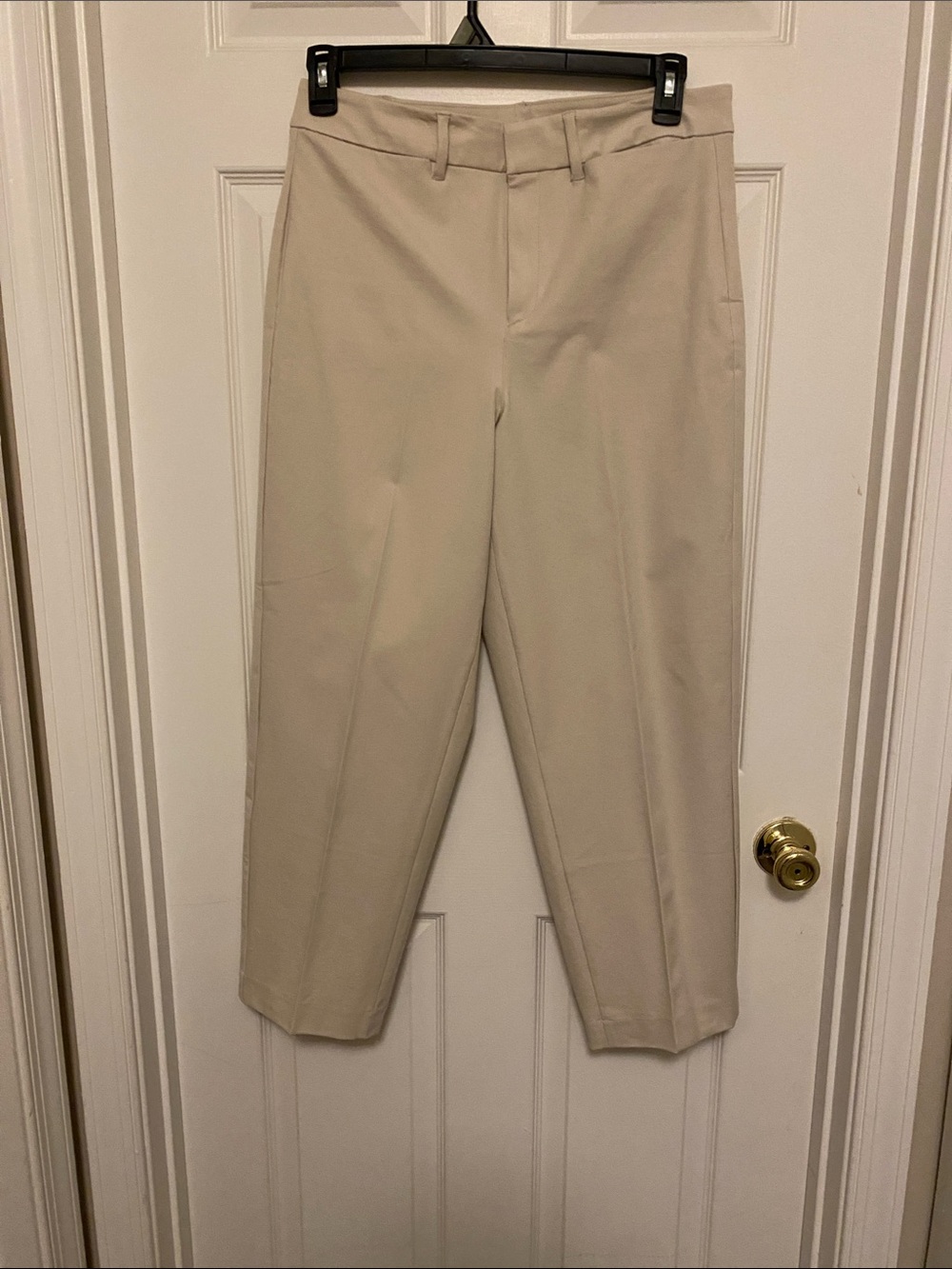 Old Navy Women’s Pixie straight leg Tailored Beige Dress Pants